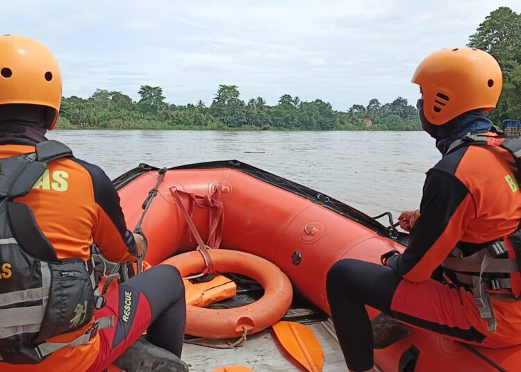 Siswi SD 10 Tahun Raib Ditelan Arus Sungai Komering 1 Siswi SD 10 Tahun Raib Ditelan Arus Sungai Komering