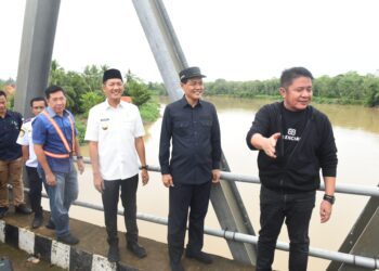 Herman Deru Terkejut: Proyek Jalan Terbengkalai Tiga Dekade Segera Digarap